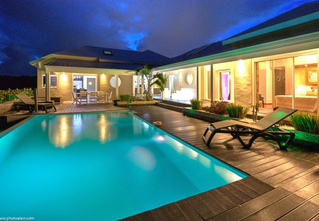 Villa à Sainte-Anne - ESTHERIA Villa à Sainte-Anne - ESTHERIA