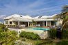 Villa à Sainte-Anne - ESTHERIA