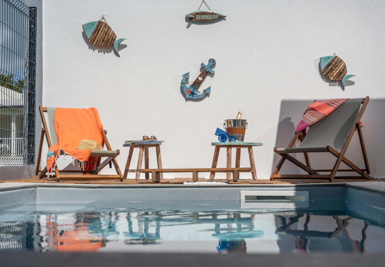 Bungalow à Saint-François - Bungalow Ama cozy à 20m de la plage