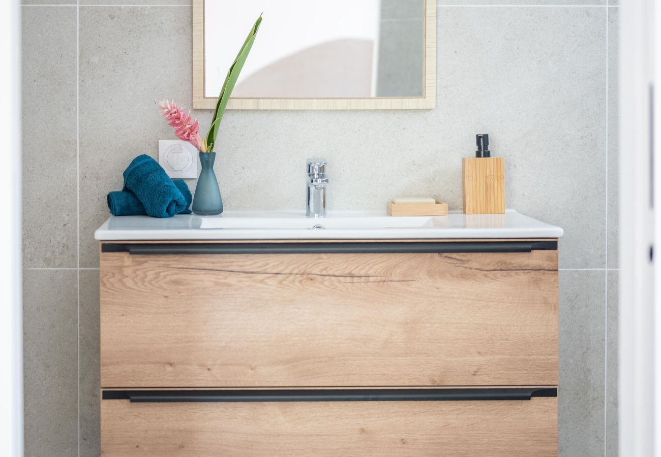 Bungalow à Saint-François - Bungalow Ama cozy à 20m de la plage