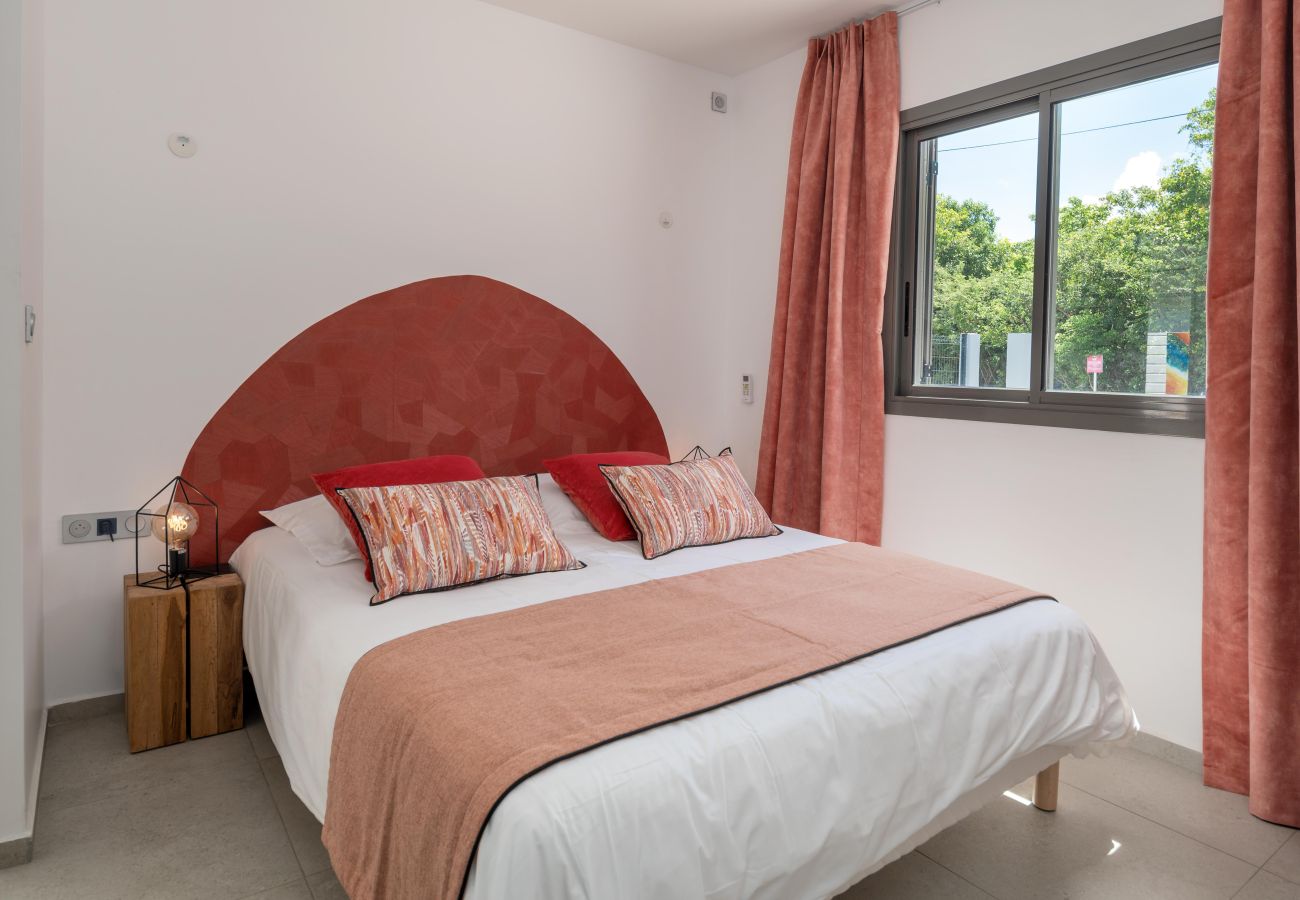 Bungalow à Saint-François - Bungalow ITA cozy à 20m de la plage