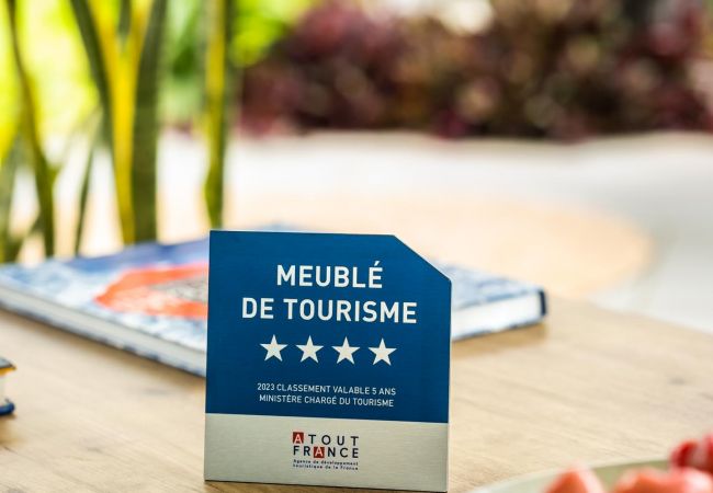 Villa in Gourbeyre - La Girafe Bleue Villa in Gourbeyre - La Girafe Bleue