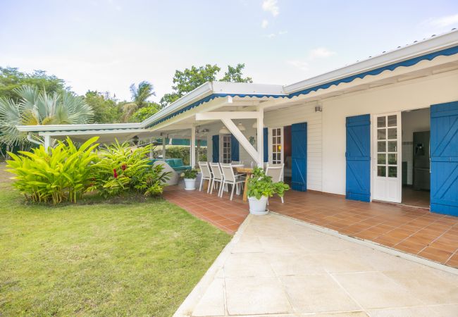 Villa in Le Gosier - LALALAND Villa in Le Gosier - LALALAND