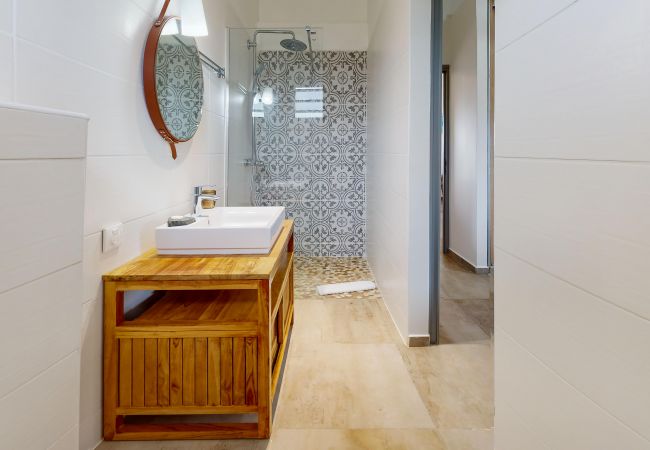 Villa in Sainte-Rose - PURPLE CANE Villa in Sainte-Rose - PURPLE CANE