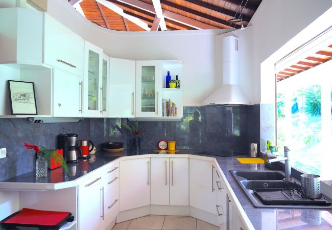 Villa in Le Gosier - ROUGE Villa in Le Gosier - ROUGE