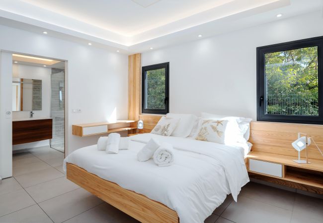 Villa in Sainte-Anne - AZURA DEL MAR Villa in Sainte-Anne - AZURA DEL MAR