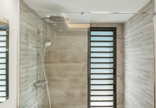 Villa in Sainte-Anne - AZURA DEL MAR Villa in Sainte-Anne - AZURA DEL MAR